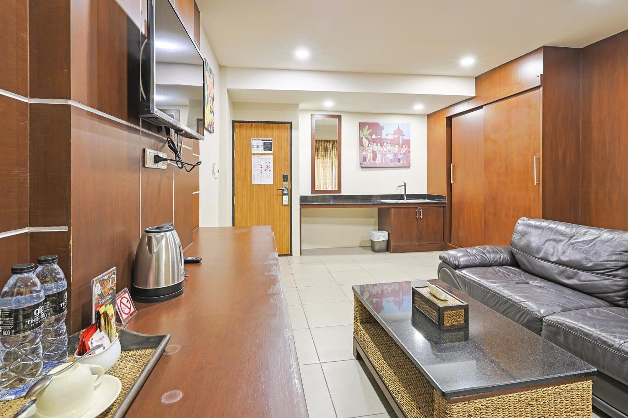 Gu Hotel Patong Phuket Rum bild