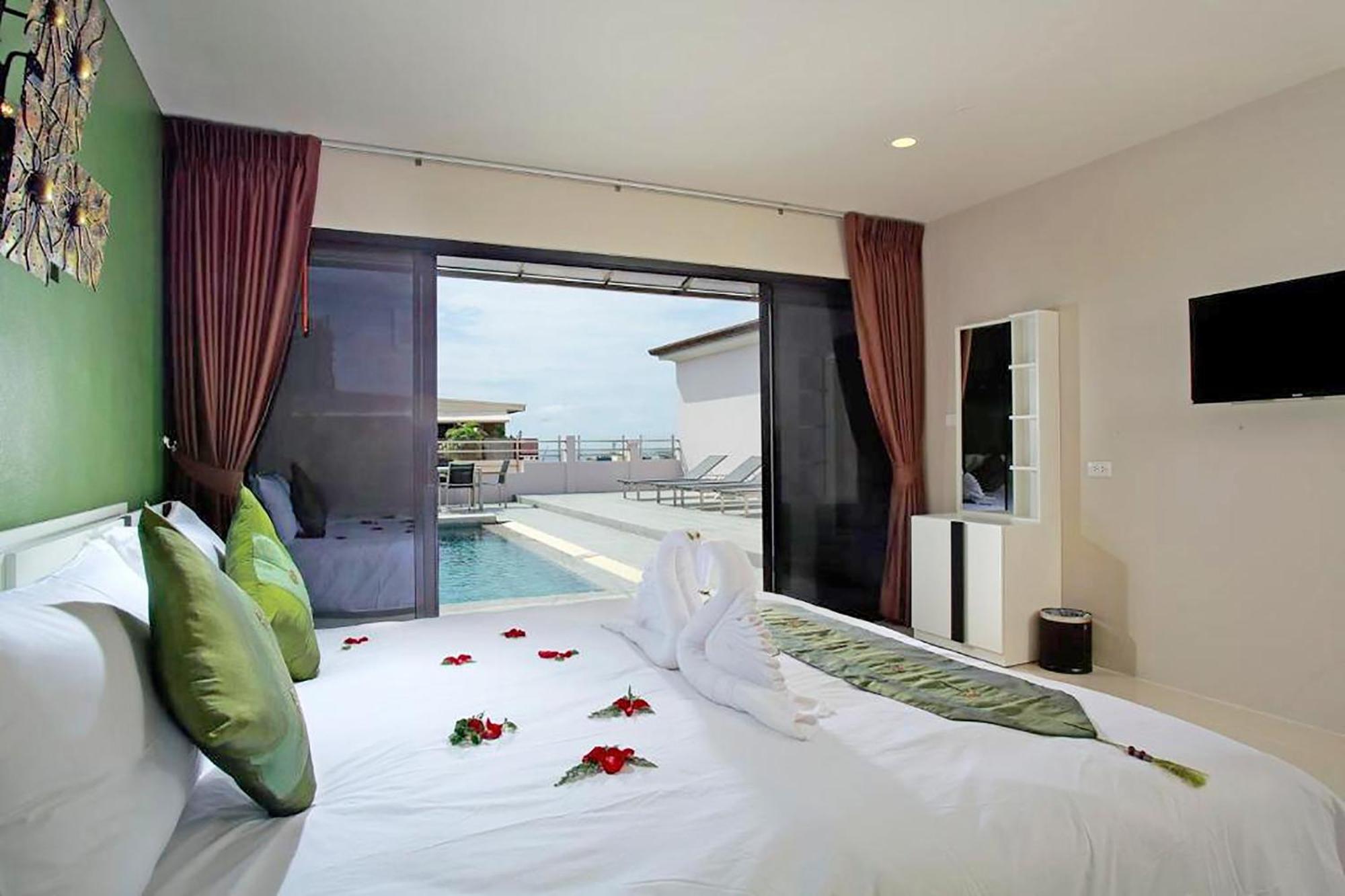 Gu Hotel Patong Phuket Exteriör bild